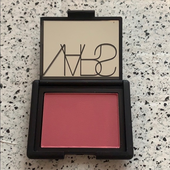 NEW/NWOB NARS Amour Shimmer Finish Blush - Picture 3 of 8